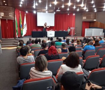 Em workshop, palestrantes, professores e alunos discutem a ‘A Transformação Digital na Educação e a Divulgação Científica’  (Foto/Silvia Calciolari/NAPI PRFC)