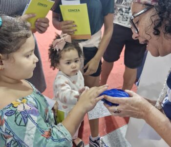 Cientistas são a fonte de maior confiança para os paranaenses, revela pesquisa inédita no estado