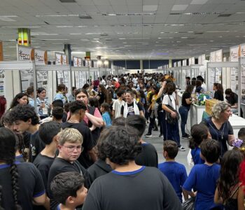 A Feira de Ciência e Cultura (FECCI 2025) atraiu mais de 15 mil pessoas durante quatro dias, em Curitiba (Foto/NAPI PRFC)