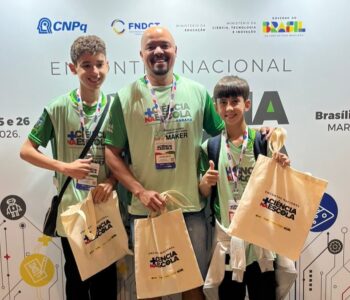 Equipe do Clube Maker Margarida Consciente no Encontro Nacional (Foto/Isabella Abrão)