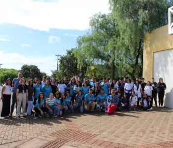 Estudantes e professores participam de atividade especial na UTFPR, Campus de Apucarana. O encontro reuniu dezenas de jovens em uma tarde de integração, aprendizado e convivência.(Foto/Cassia Naomi)