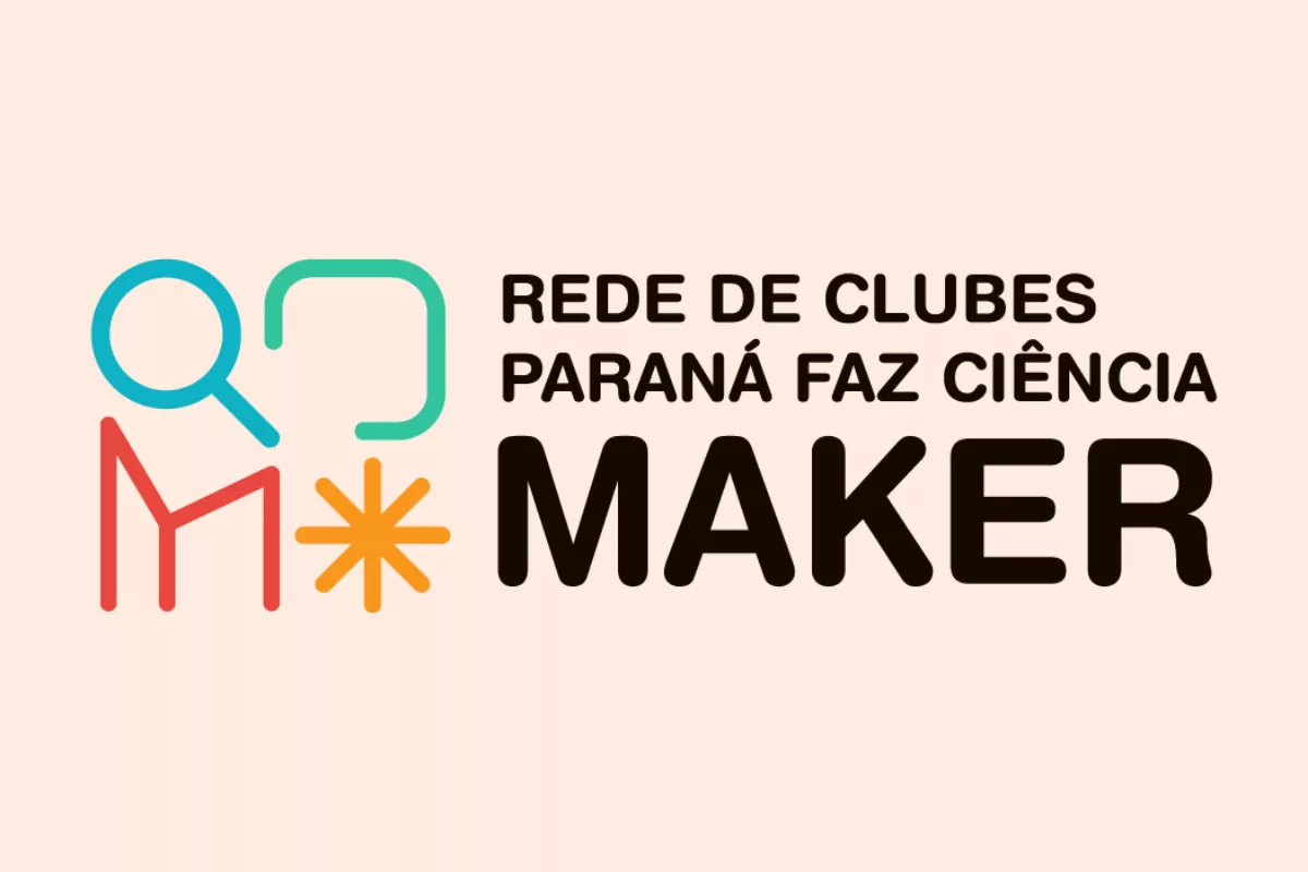 A imagem tem fundo laranja claro e no centro está a logo da Rede de Clubes Paraná Faz Ciência Maker.